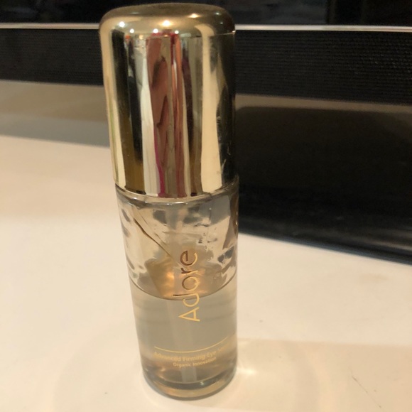 adore eye serum